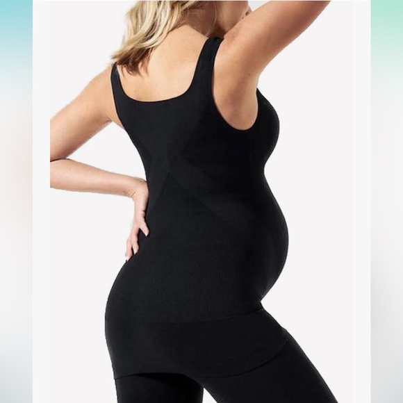 BLANQI Everyday Maternity Belly Support Tank - Picture 3 of 10